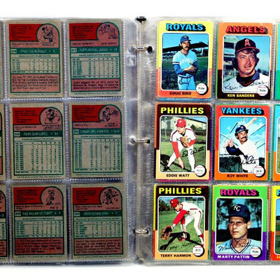 1975-76 TOPPS BASEBALL CARDS COLLECTION - 198 Cards in Album