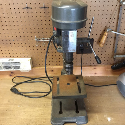 Lot 5 - Bench mount Drill Press