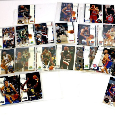 BASKETBALL CARDS COLLECTION - Mixed Brands/Years/Stars 60 Sheets - Approx 400 cards