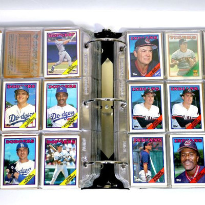 1988 TOPPS 1988 DONRUSS BASEBALL CARDS COLLECTION IN ALBUM