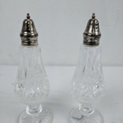 Salt/Pepper Glass Shakers, 7