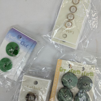 Misc Buttons, Various Size/Styles - New