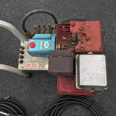 Lot 41 - Pressure Washer with Two Hoses