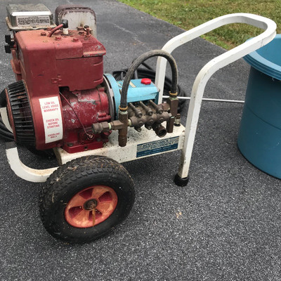 Lot 41 - Pressure Washer with Two Hoses