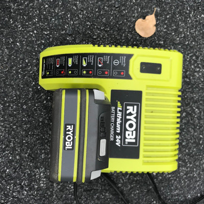 Lot 43 - Ryobi Edger Battery Operated With Battery Charger