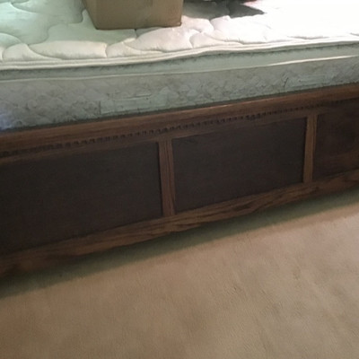 SOLID WOOD KING HEADBOARD FOOT AND SIDEBOARDS