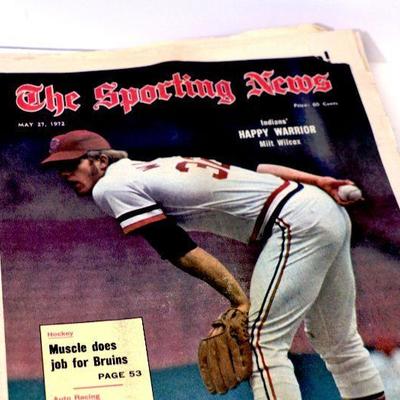 1971-74 The Sporting News Vintage Sport Newspaper Lot of 18 - L-013