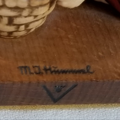Hummel Bookends