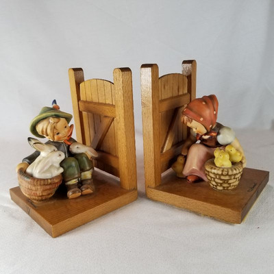 Hummel Bookends