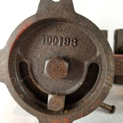 Belknap Hardware Bench Vise