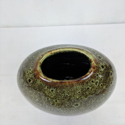 Green & Brown Vase 10
