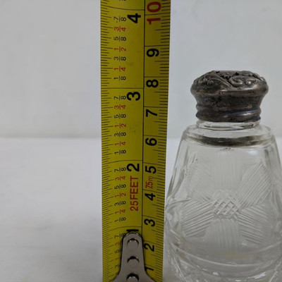 Vintage Glass Salt & Pepper Shaker W/ Etched Flower