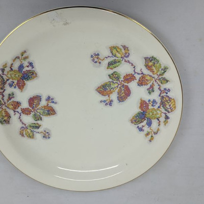 Vintage Flower Plate W/ Gold-Look Rim