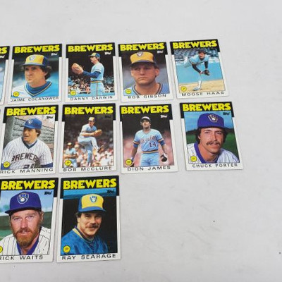 13 Brewers Baseball Cards, Topps