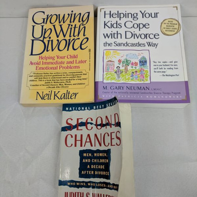 3 Books: Growing Up With Divorce- Helping Kids Cope with Divorce