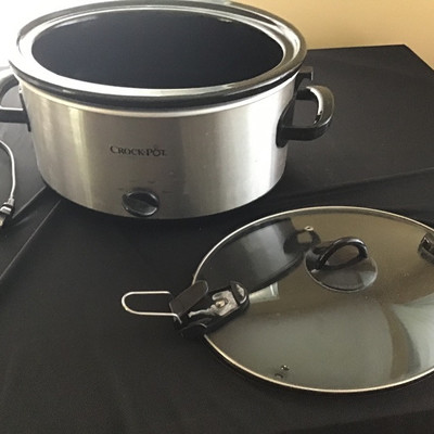 SILVER CROCK POT