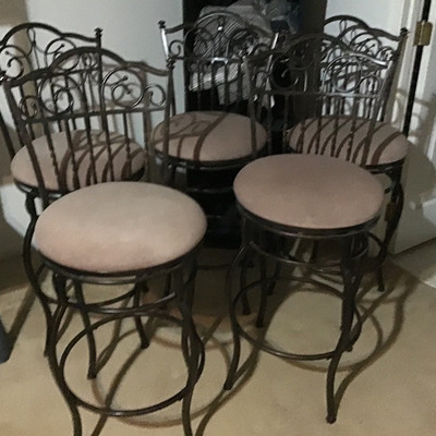 FIVE 28 INCH SWIVEL ROD IRON BAR STOOLS