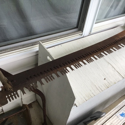 SET OF TWO VINTAGE FARM HAND SAW