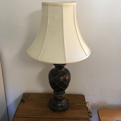 Lot 101 - Table Lamp
