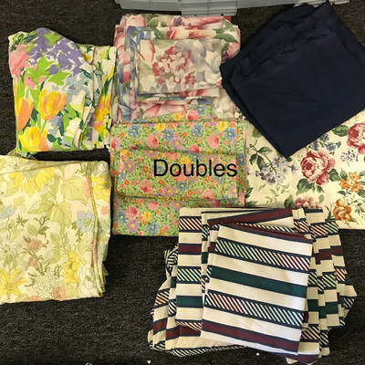 Lot 115 - Double and Twin Sheets