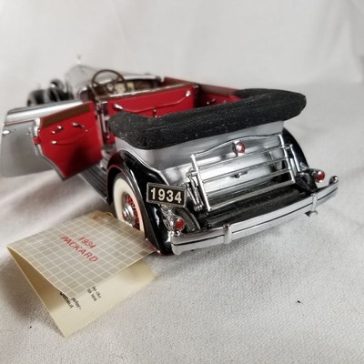 1934 Packard Die Cast Model - 