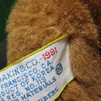 1981 Dakin & Co. Teddy Bear
