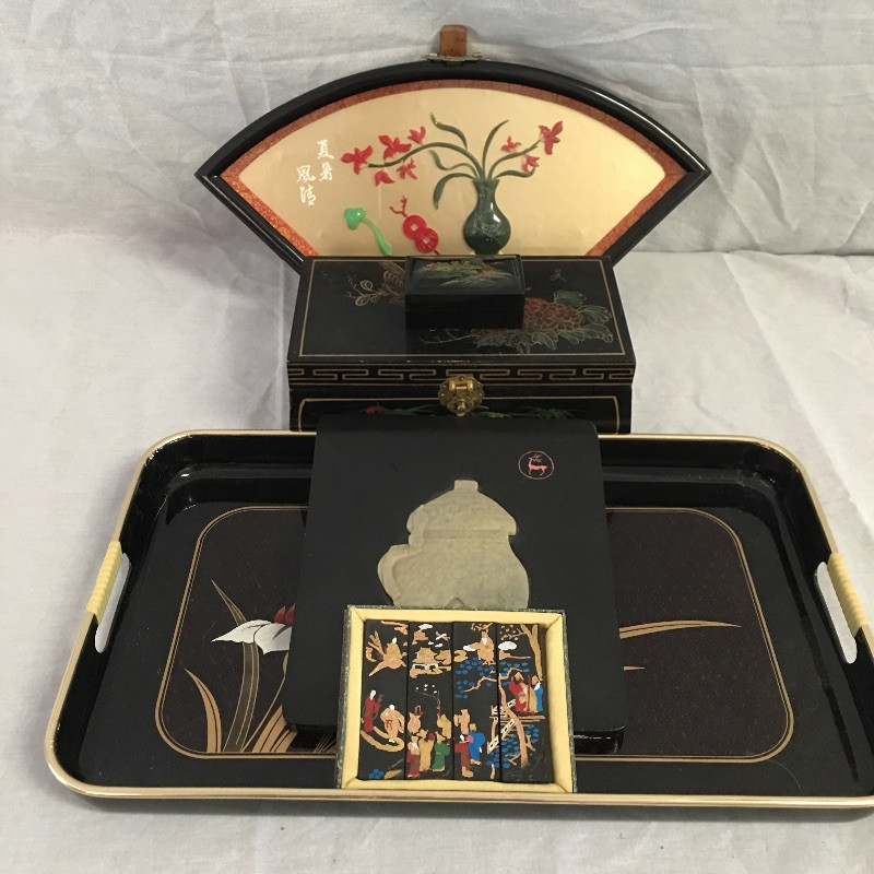 Lot 58 Asian Accent Pieces