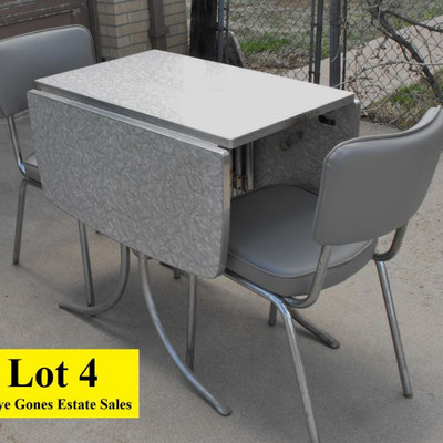 LOT 4  Retro Kitchen Table & 2 Chairs