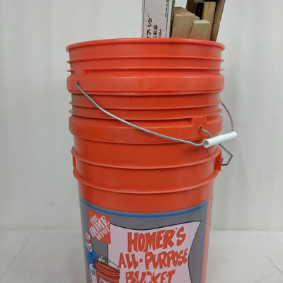 Home Depot 3 Buckets & Grade Stakes - New