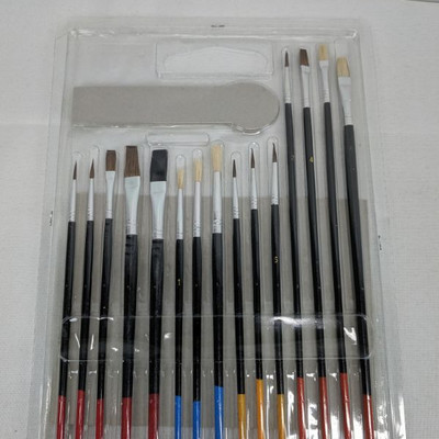 15 Pc Artist Brush Set & 18