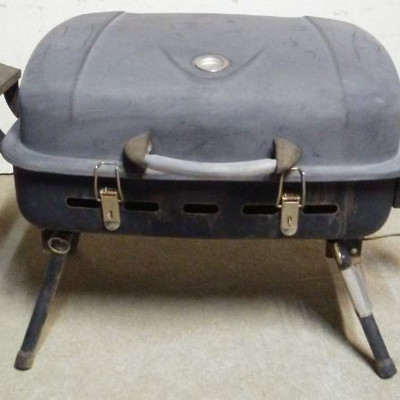 Camping grill - gas