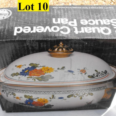 LOT 10  New 10 piece Porcelain Enamel Cookware