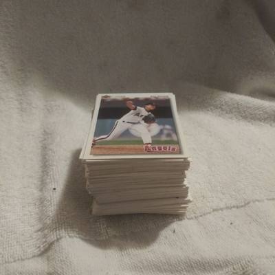 Nice Lot of 90s Baseball cards 