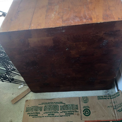 SOLID WOOD BUTCHER BLOCK TABLE 