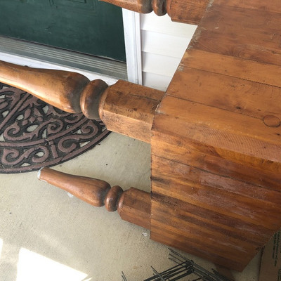 SOLID WOOD BUTCHER BLOCK TABLE 