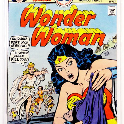 WONDER WOMAN #223 Bronze Age Comic Book 1976 DC Comics High Grade VF/NM