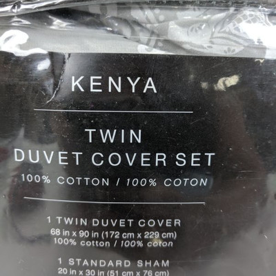 Kenya Duvet Cover Set, Gray Elephant, Twin - New