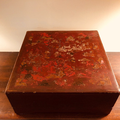 Chinese painted box on stand 