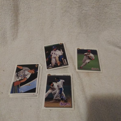 Nice grab bag lot of upper deck Cards 
