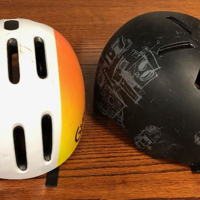 Lot 10 Pair of Bike/or skate helmets Giro 