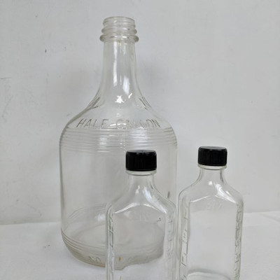 Two 3iv Glass Bottles, Duraglas, Graduated Clear Bottles, Glass Jug