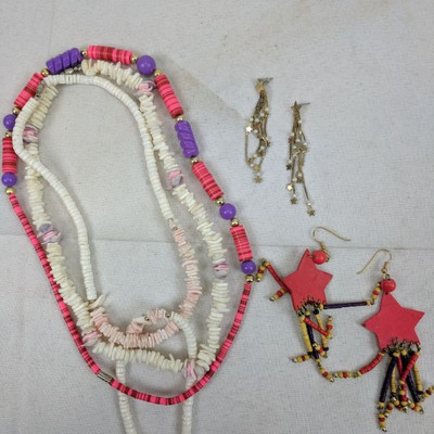 Poka Necklaces and Star Earrings (2)