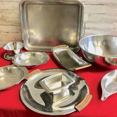 Lot 111 Stainless steel serving ware lot 