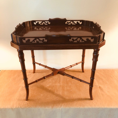 Lovely tray table traditional English style