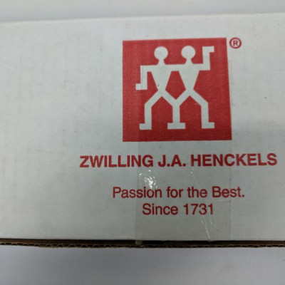 Zwilling J.A. Henckels 1 Flatware Place Setting - New