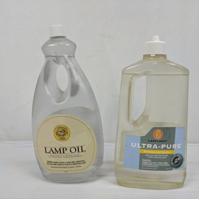 2 Bottles of Lamp Oil