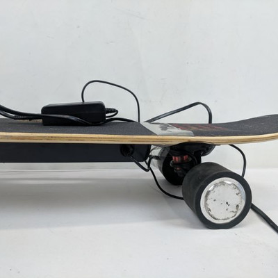 Hover-1 Cruze Board - No Power, Won't Charge, Sold As Is/Parts