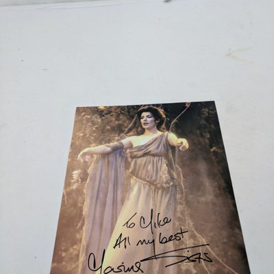 Marina Sirtis Star Trek Autograph Signed Picture 8