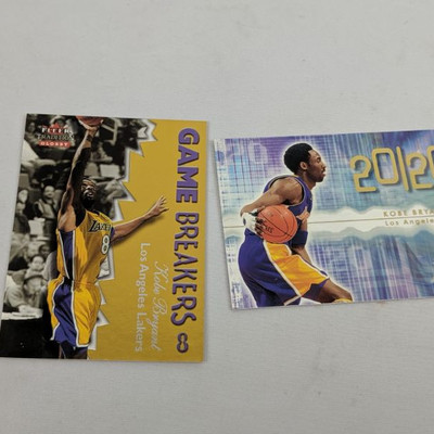 2 Lakers Kobe Bryant Basketball Cards