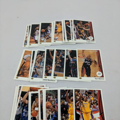 Approx. 40 NBA Upper Deck Authentics Cards